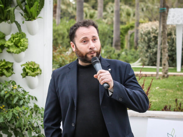 Gatano Cataldo, Navigante e sommelier professionista