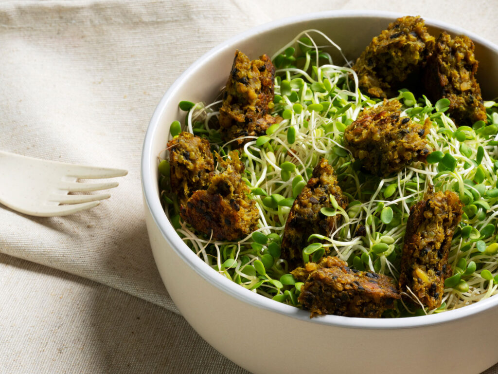 Piatto con microgreens